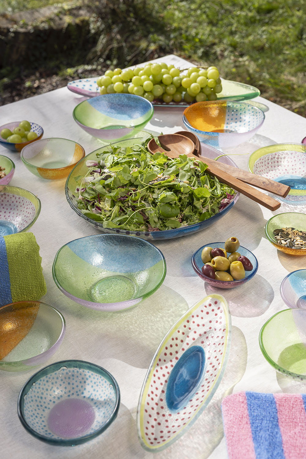 Glass Bowl FLOATING HUES