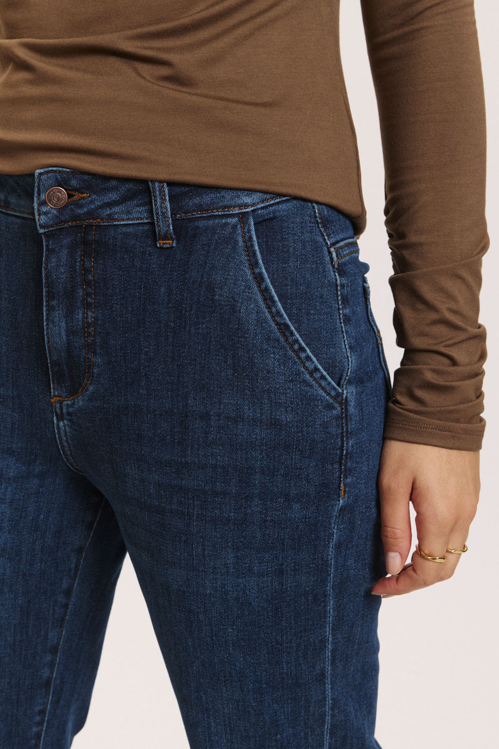 Jeanshose Doraa aus Biobaumwolle