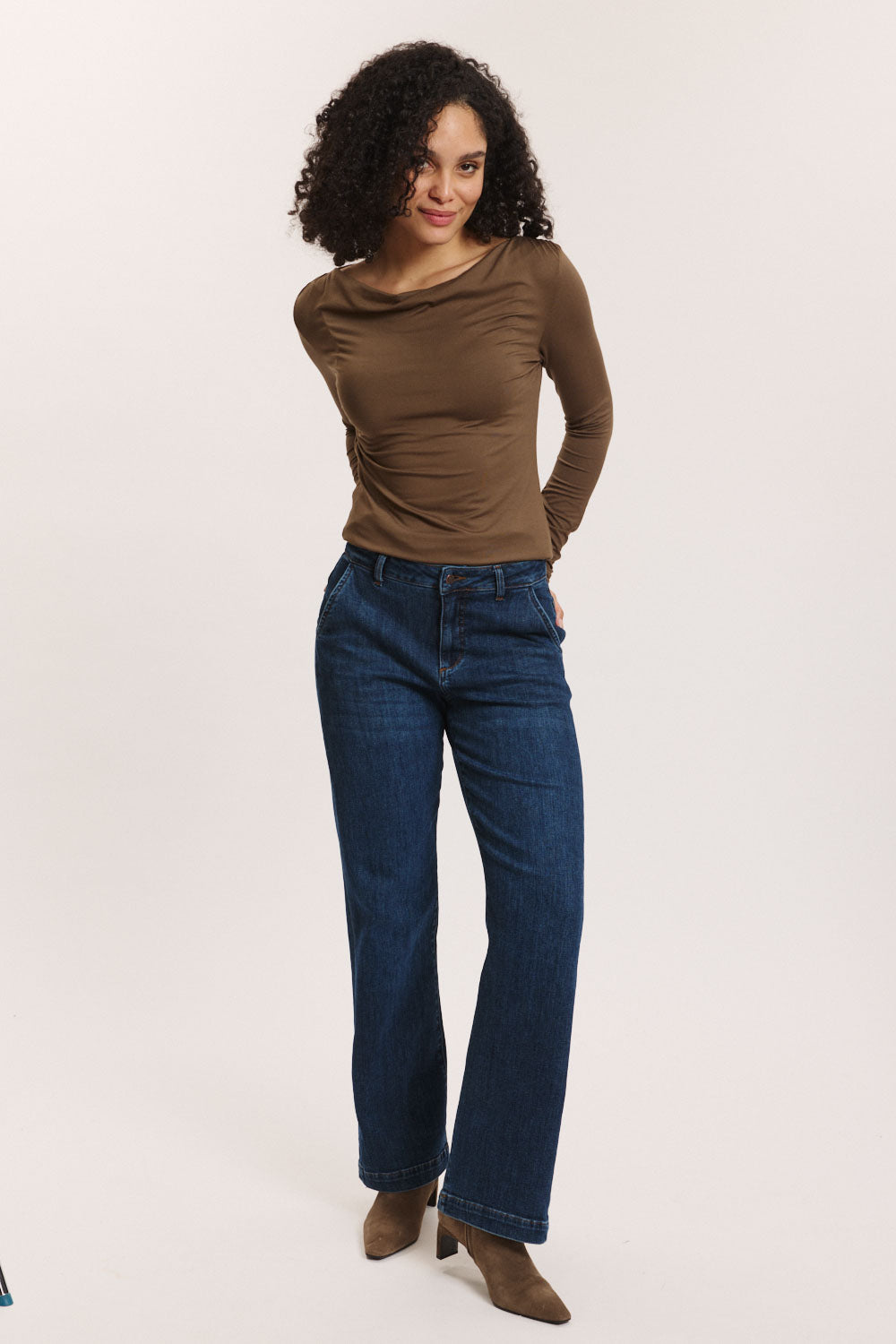 Dinaa Jeans – Organic Cotton