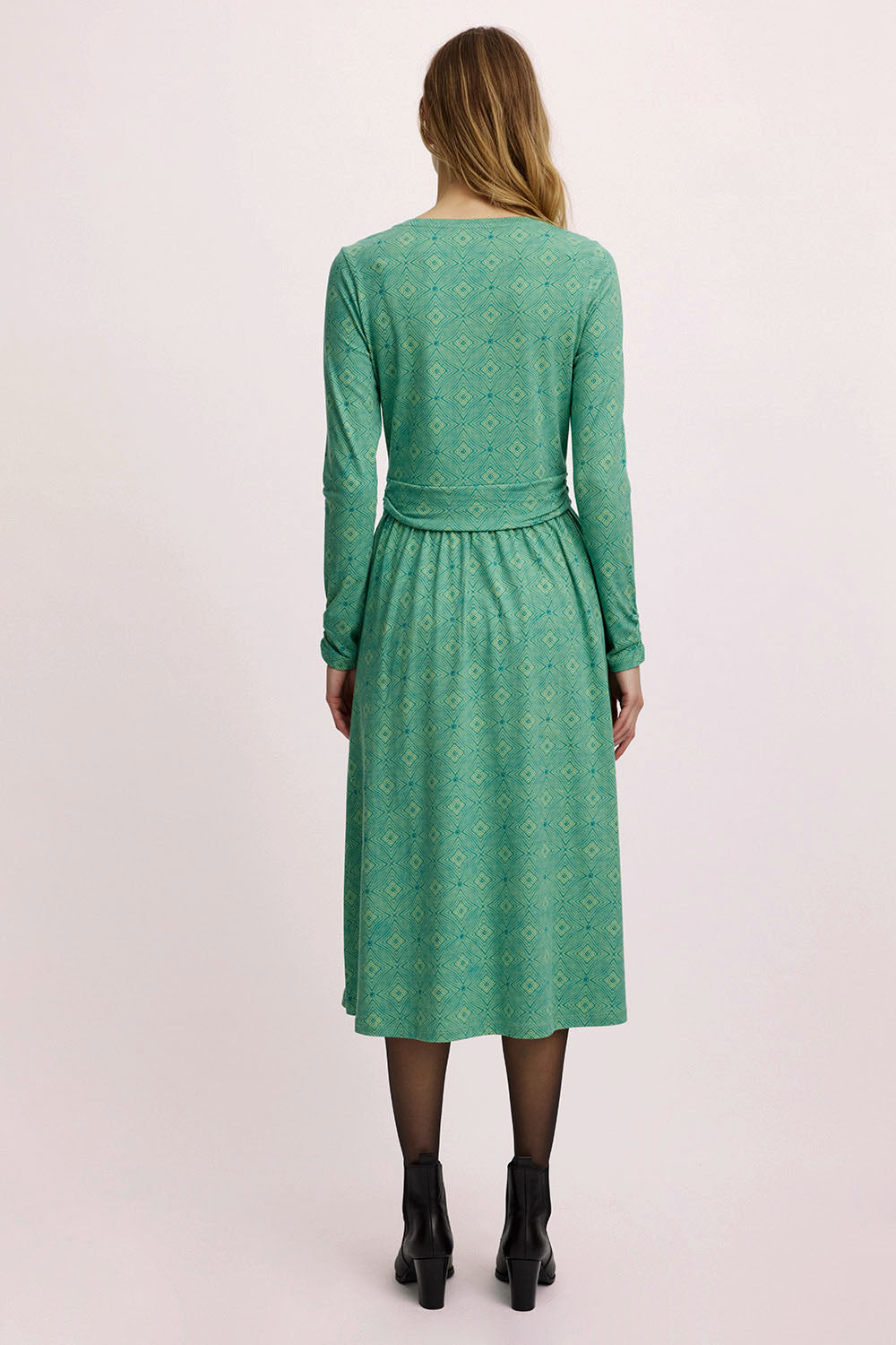 Tailliertes Jersey-Kleid