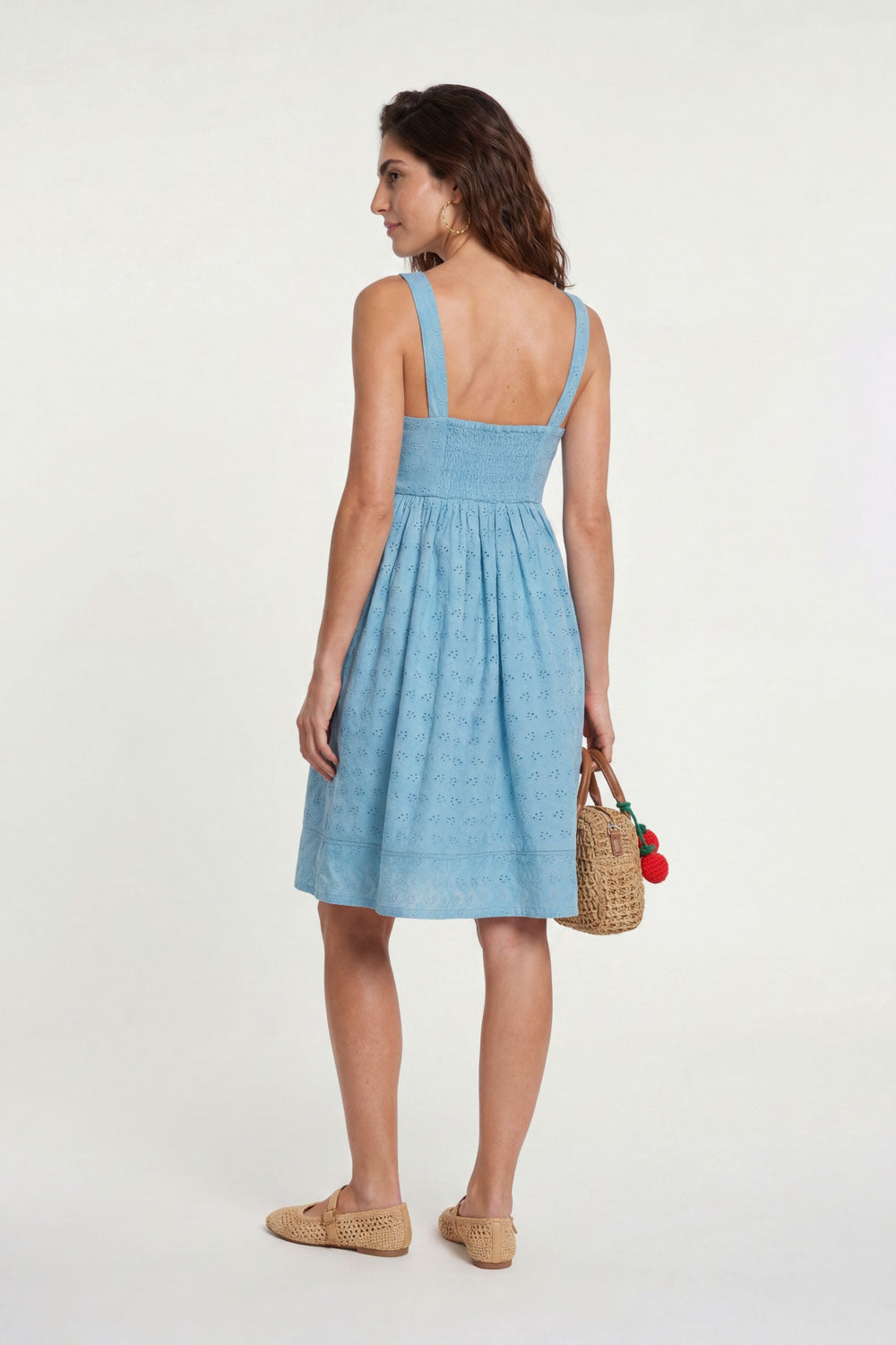 Image Minervaa – Kleid Broderie Anglaise_2