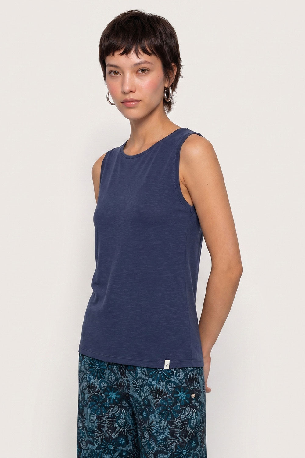 Image Junaa – Slub-Jersey-Top Keyhole_1