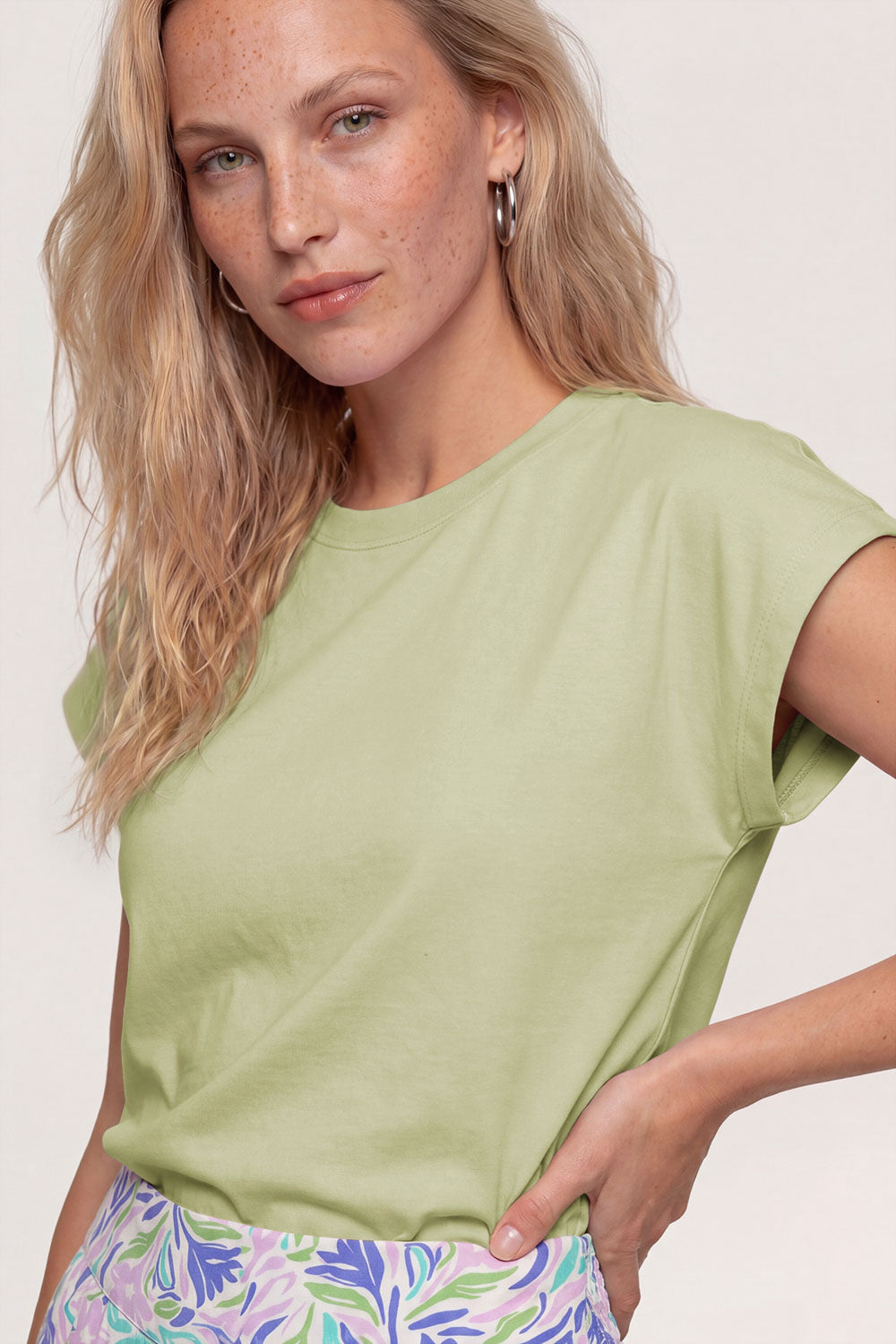 Image Oveliaa – Shirt Peach-Jersey Relaxed_3