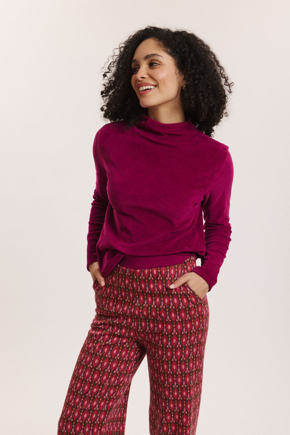 Sweatshirt Selinaa aus Nickicord (GOTS)