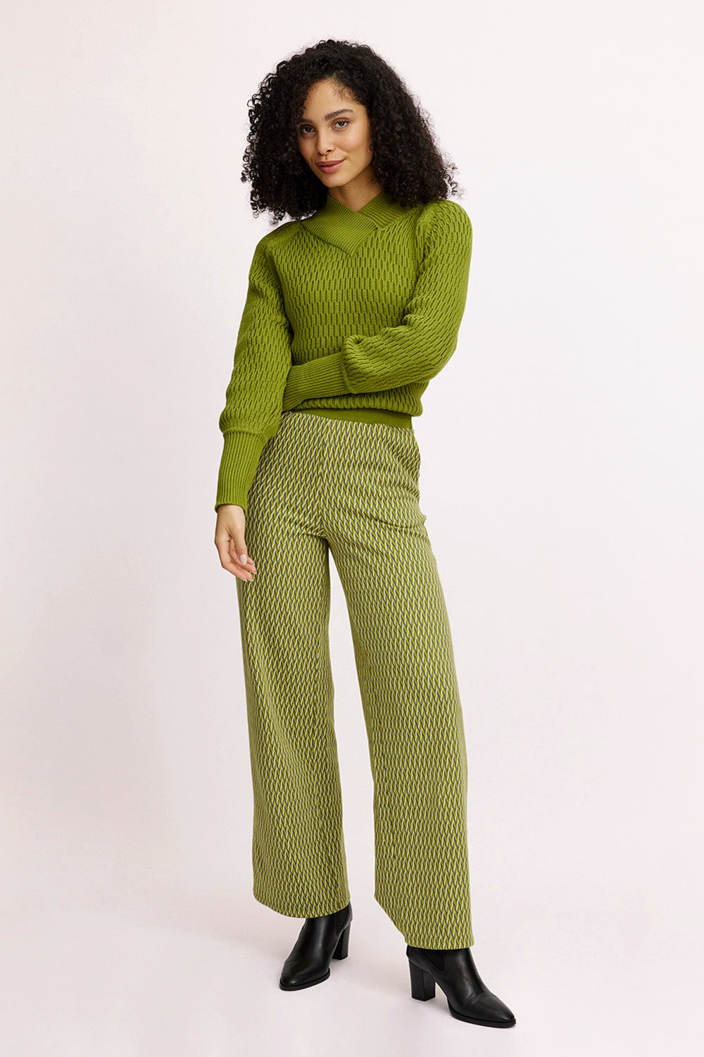 Gestrickte Hose im Retro-Look