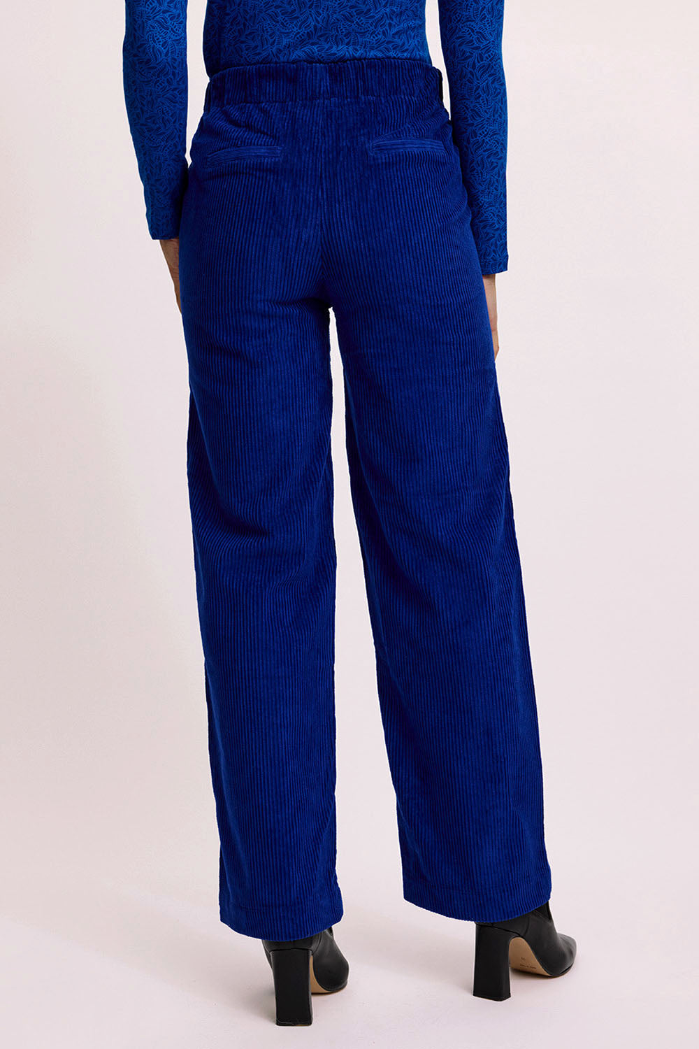 Cordhose aus Biobaumwolle
