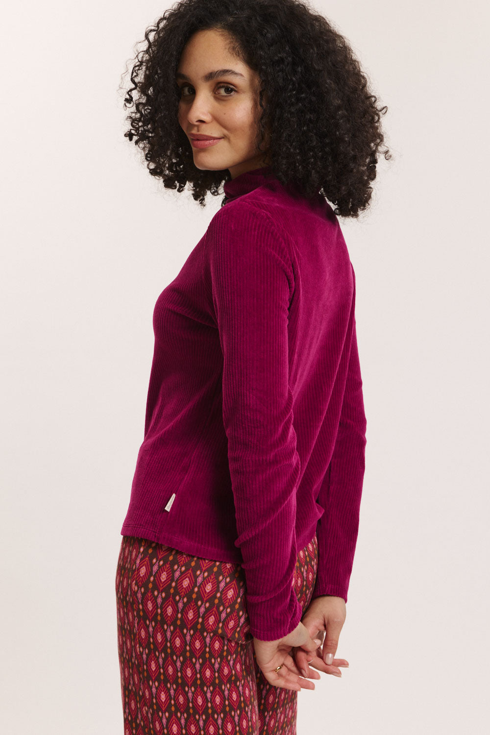 Sweatshirt Selinaa aus Nickicord (GOTS)