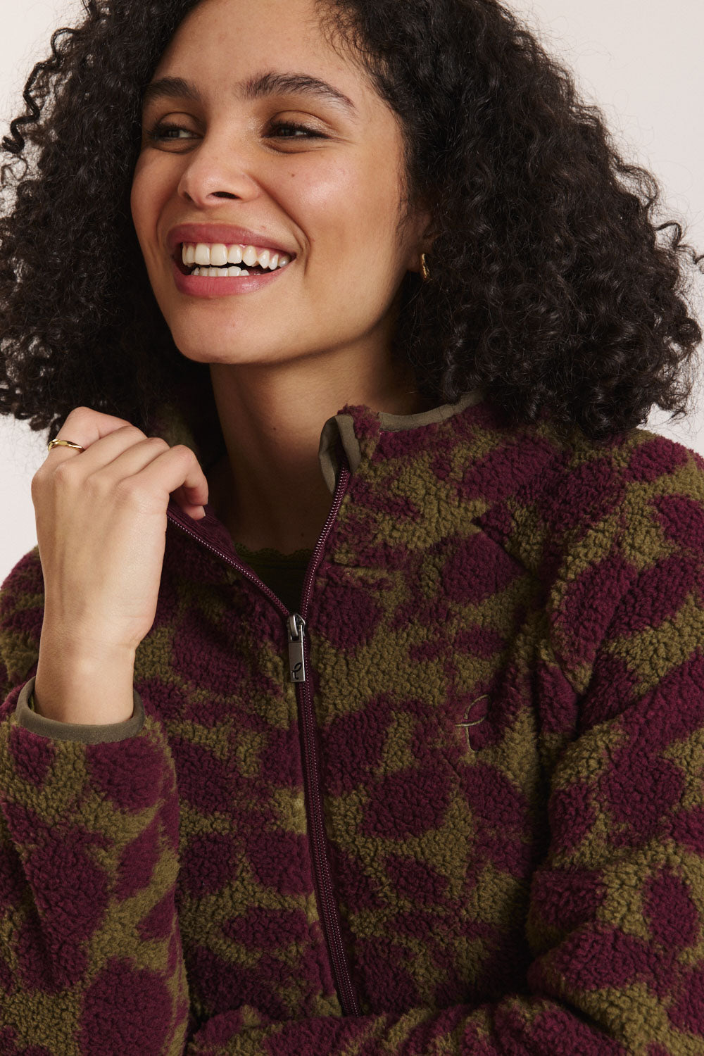 Alinaa Teddy Fleece Jacket – recyceltes Polyester