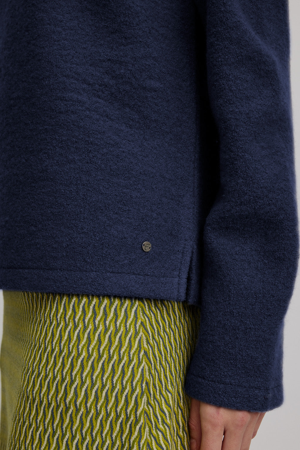 Kurzer Pullover aus reinem Wollfleece