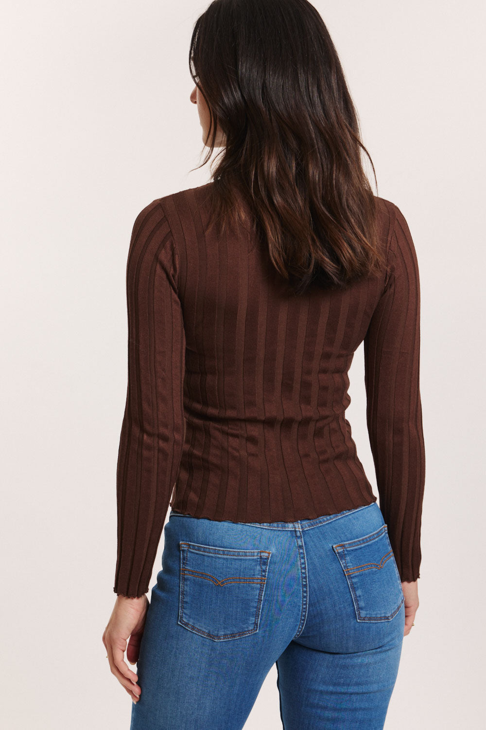 Oberteil aus Carool aus EcoVero-Rippstrick