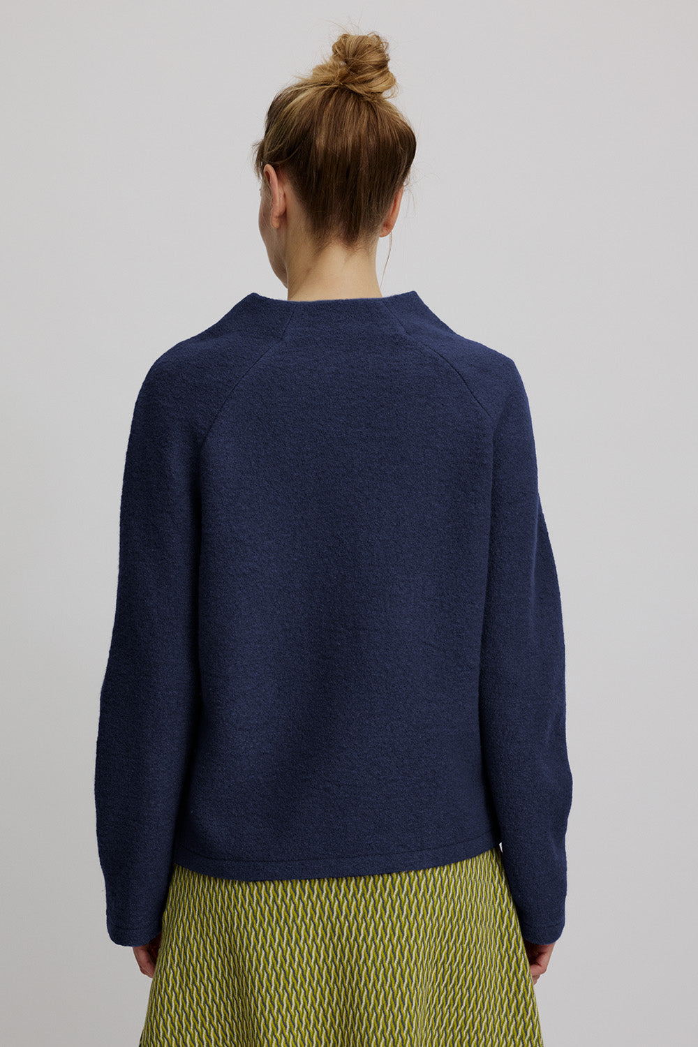Kurzer Pullover aus reinem Wollfleece