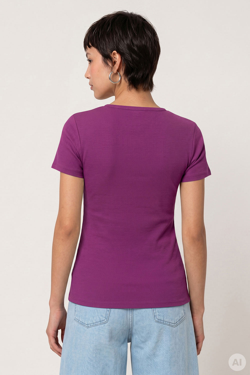 Image Lillyy – Rib-Shirt Keyhole-Detail_2